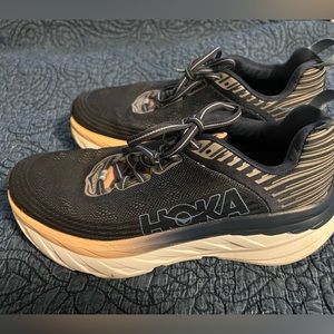 Hoka size 7 Good condition